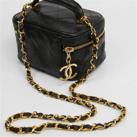 mini chanel vanity bag|Chanel vanity bag vintage.